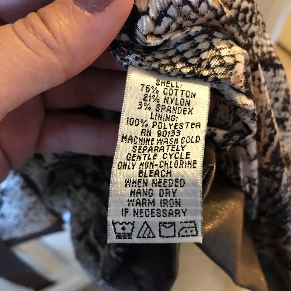 Gray Metallic Coat - image 5